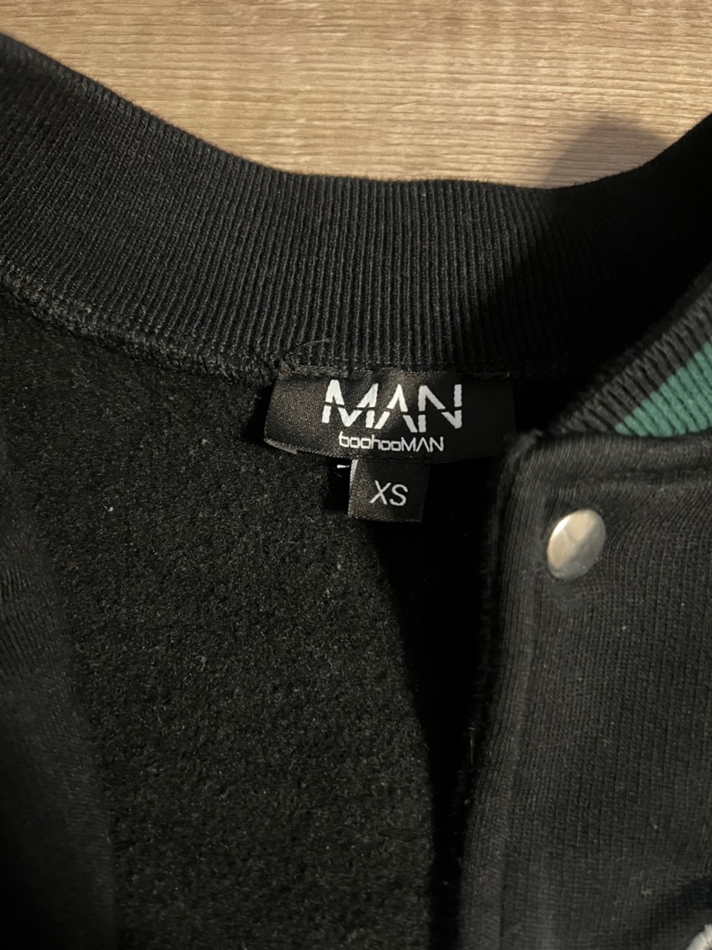 Cropped Varsity Jacket - Picture 3 of 4